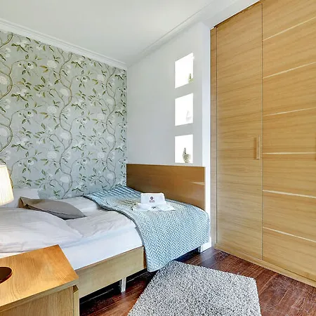 Lokietka By Renters Апартаменты *